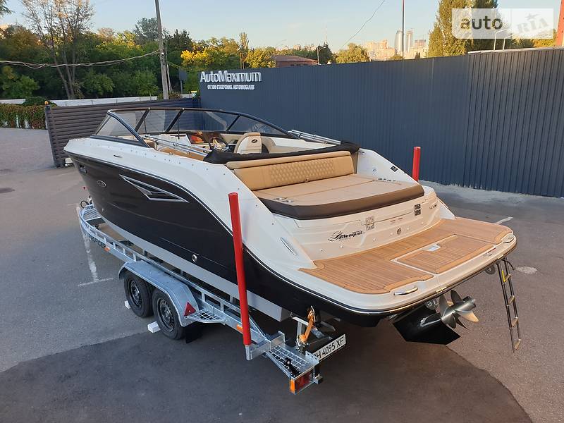 Sea Ray 250 SLX