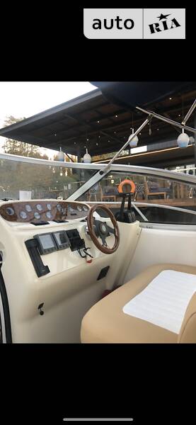 Моторная яхта SeaLine S28 2001 в Киеве