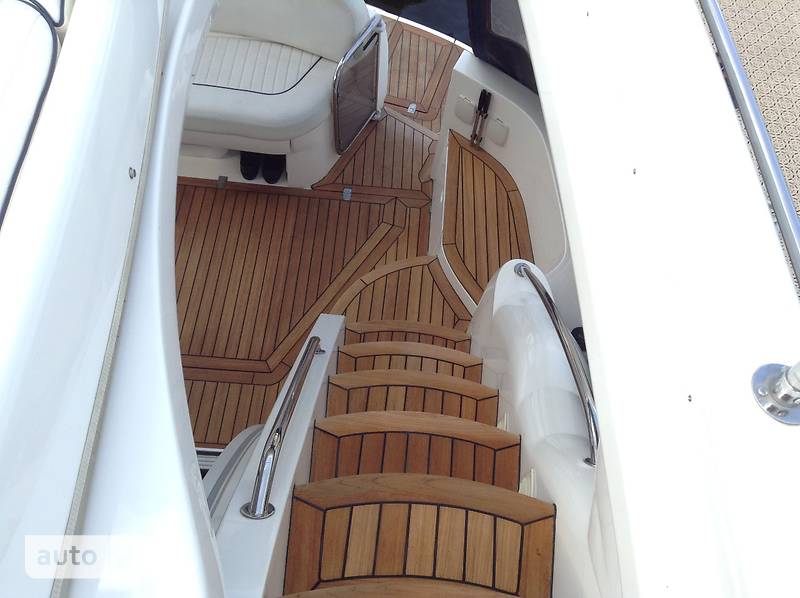 Моторна яхта SeaLine S37 2005 в Києві