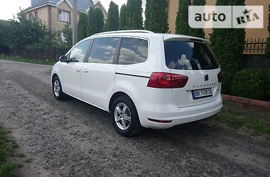 Минивэн SEAT Alhambra 2012 в Ровно