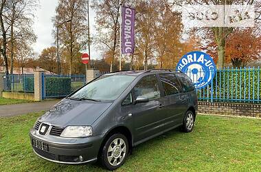 Минивэн SEAT Alhambra 2008 в 