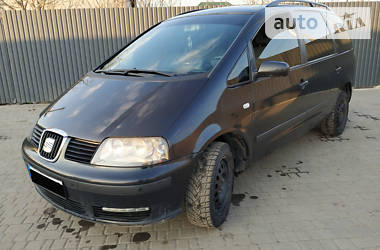 Минивэн SEAT Alhambra 2004 в Умани