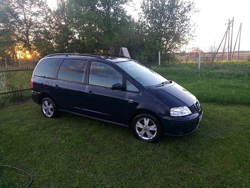 Мінівен SEAT Alhambra 2006 в Чернігові