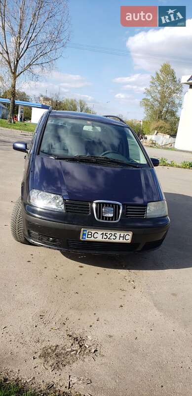 Минивэн SEAT Alhambra 2001 в Львове