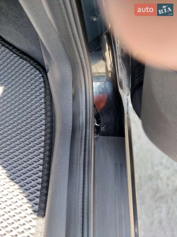 Минивэн SEAT Alhambra 2002 в Киеве фото 18 Минивэн SEAT Alhambra 2002 в Киеве