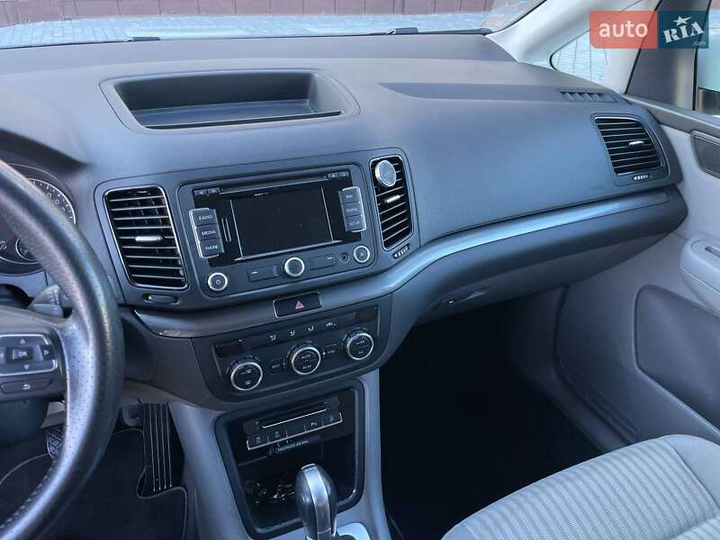 Минивэн SEAT Alhambra 2014 в Ивано-Франковске