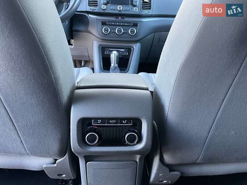 Минивэн SEAT Alhambra 2014 в Ивано-Франковске