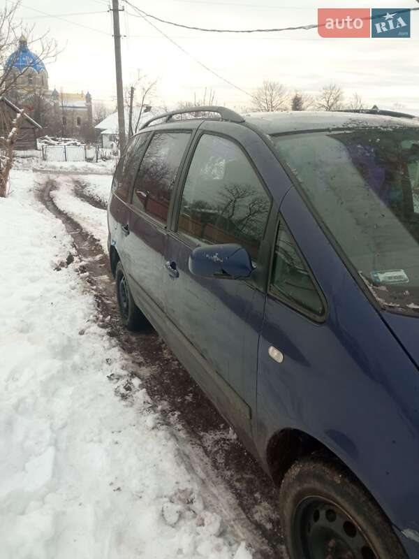 Минивэн SEAT Alhambra 2001 в Стрые