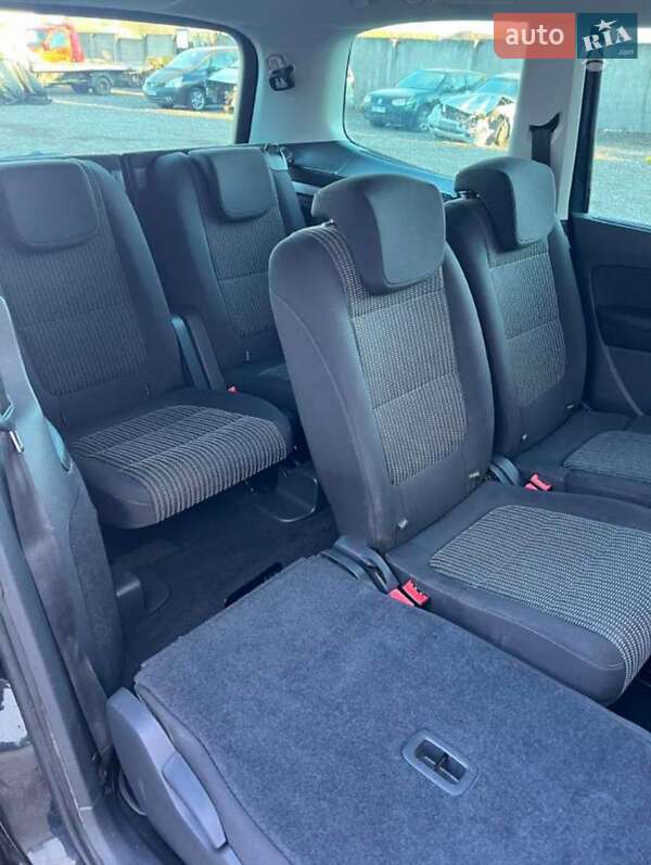 Мінівен SEAT Alhambra 2015 в Звягелі
