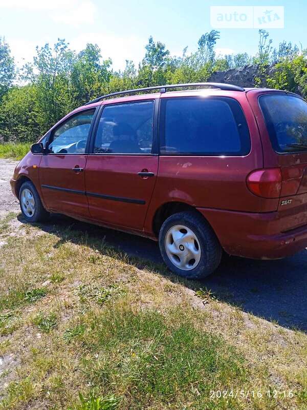 Минивэн SEAT Alhambra 1998 в Косове фото 6 Минивэн SEAT Alhambra 1998 в Косове