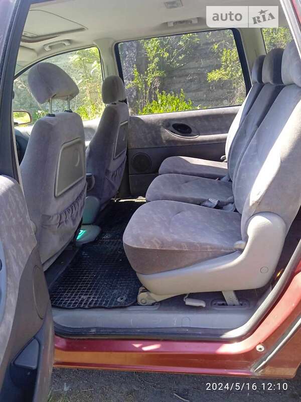 Минивэн SEAT Alhambra 1998 в Косове фото 13 Минивэн SEAT Alhambra 1998 в Косове
