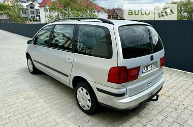 Минивэн SEAT Alhambra 2003 в Черновцах