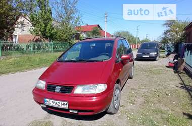 Мінівен SEAT Alhambra 1998 в Белзі