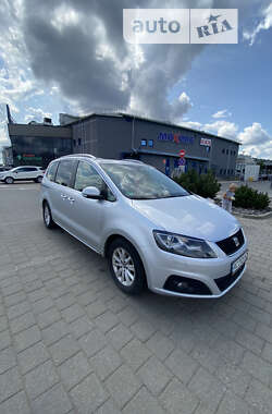 Мінівен SEAT Alhambra 2011 в Луцьку