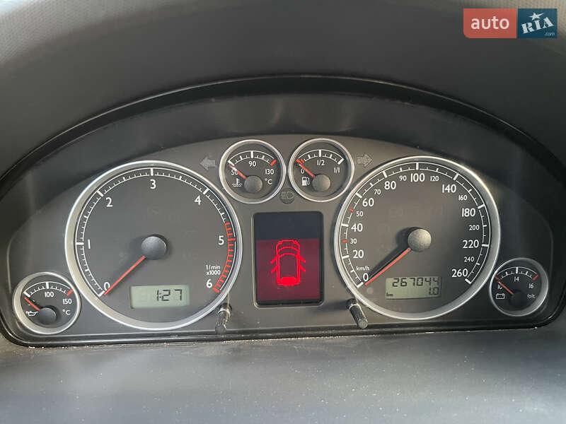 Минивэн SEAT Alhambra 2008 в Новоархангельске