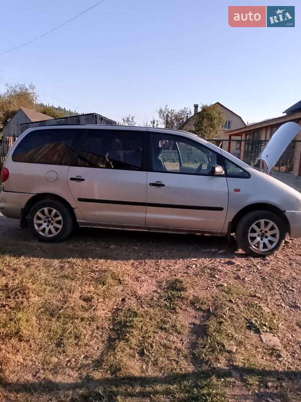 Минивэн SEAT Alhambra 1996 в Славском