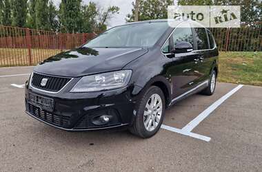 Минивэн SEAT Alhambra 2012 в Луцке