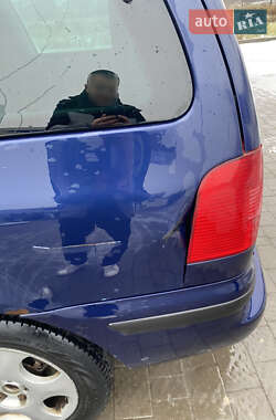 Минивэн SEAT Alhambra 2002 в 