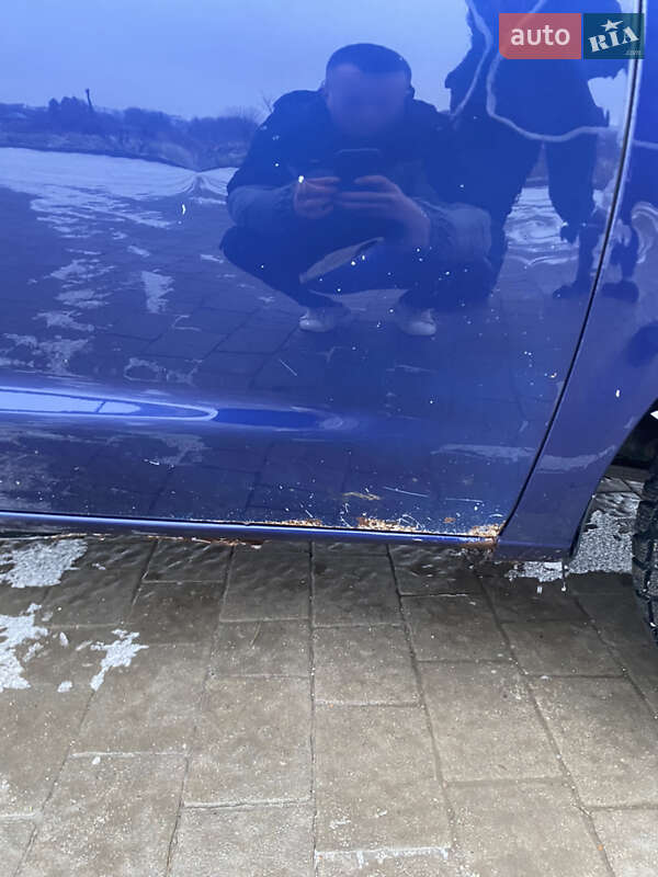 Минивэн SEAT Alhambra 2002 в Ивано-Франковске