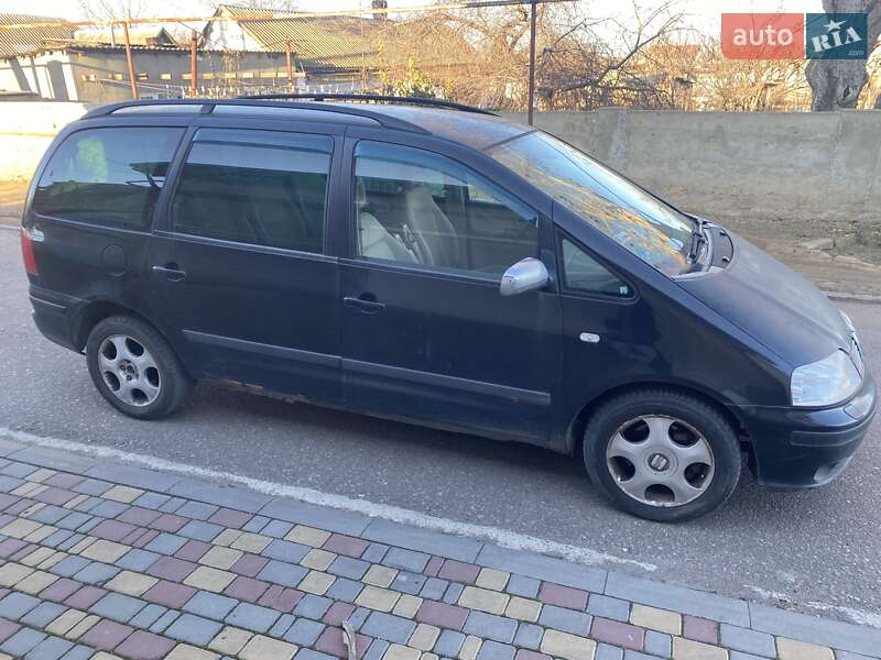 Минивэн SEAT Alhambra 2003 в Одессе