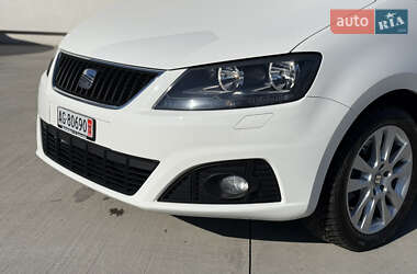 Минивэн SEAT Alhambra 2013 в Луцке