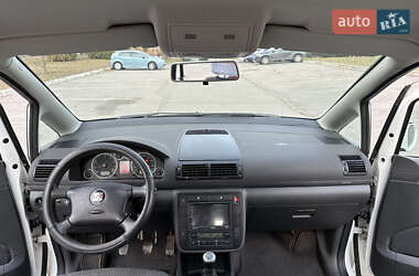 Минивэн SEAT Alhambra 2009 в 
