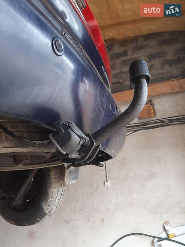 Мінівен SEAT Alhambra 2000 в Івано-Франківську