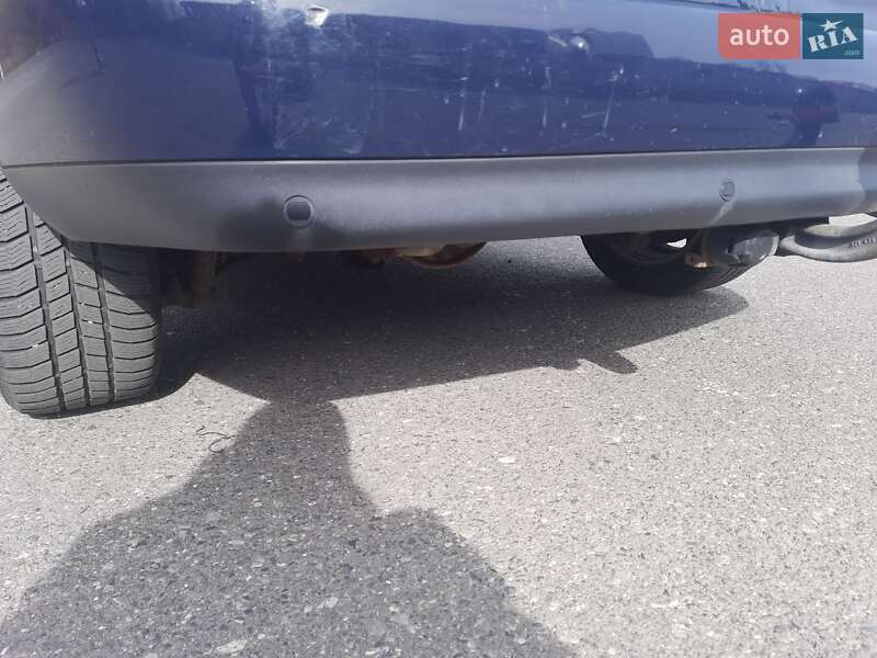 Мінівен SEAT Alhambra 2009 в Києві