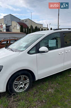 Минивэн SEAT Alhambra 2011 в 