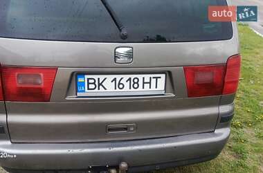 Минивэн SEAT Alhambra 2004 в 