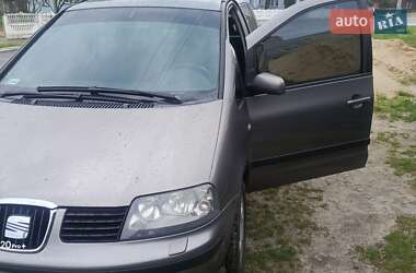 Минивэн SEAT Alhambra 2004 в 