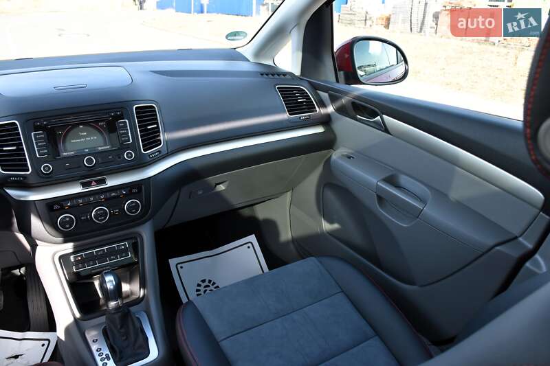 Минивэн SEAT Alhambra 2014 в Дрогобыче