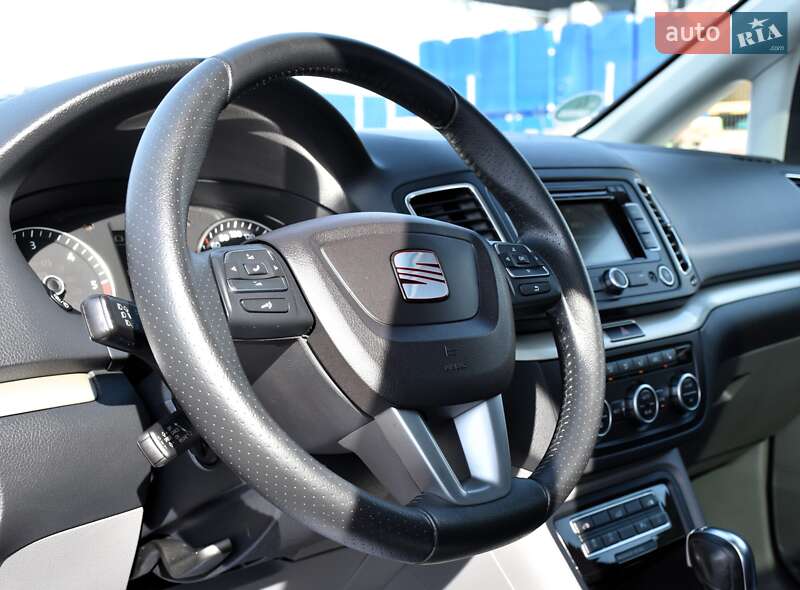 Минивэн SEAT Alhambra 2014 в Дрогобыче