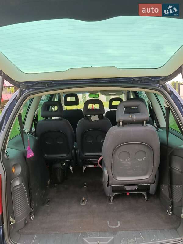 Мінівен SEAT Alhambra 2002 в Яворові