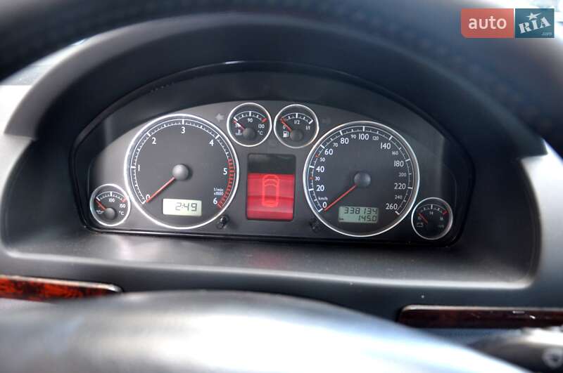 Минивэн SEAT Alhambra 2002 в Львове