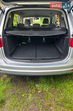 Минивэн SEAT Alhambra 2010 в 