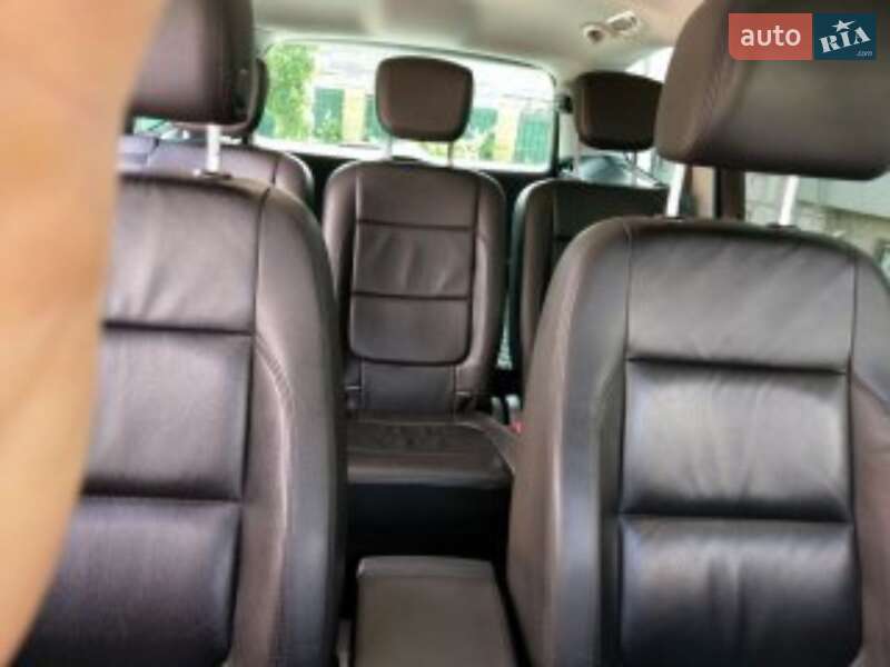 Минивэн SEAT Alhambra 2015 в Ровно