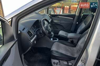 Минивэн SEAT Alhambra 2011 в 