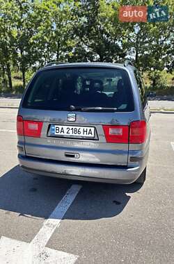 Минивэн SEAT Alhambra 2008 в 