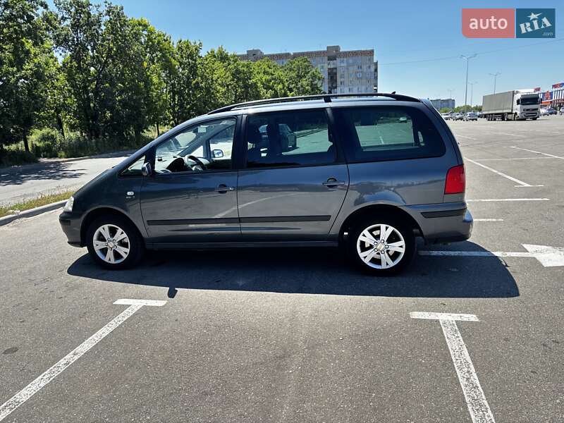 Мінівен SEAT Alhambra 2008 в Кропивницькому