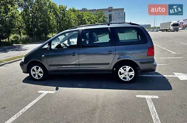 Минивэн SEAT Alhambra 2008 в 