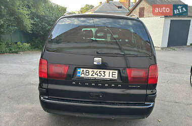 Минивэн SEAT Alhambra 2010 в 
