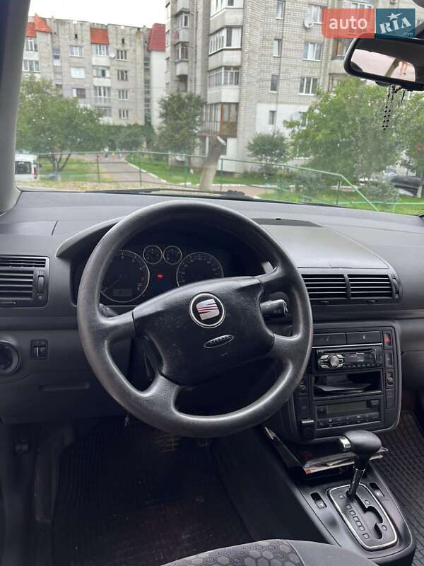 Минивэн SEAT Alhambra 2006 в Трускавце