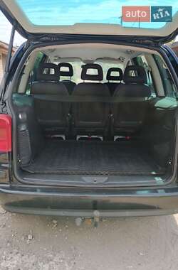 Минивэн SEAT Alhambra 2003 в 