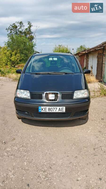Минивэн SEAT Alhambra 2003 в 