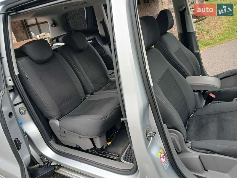 Минивэн SEAT Alhambra 2010 в Нижних Воротах