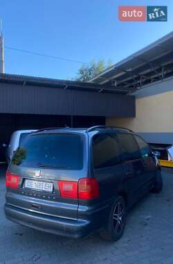 Минивэн SEAT Alhambra 2007 в 