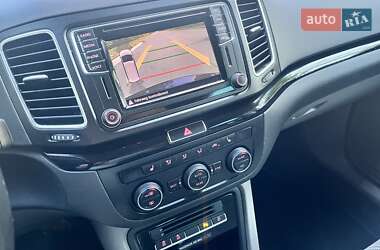 Минивэн SEAT Alhambra 2016 в 