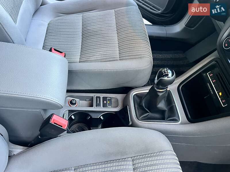 Мінівен SEAT Alhambra 2016 в Києві фото 21 Мінівен SEAT Alhambra 2016 в Києві