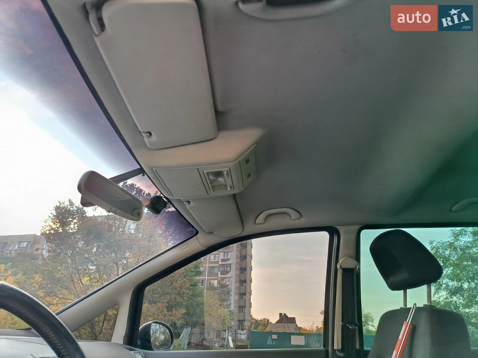2010 SEAT Alhambra - мініатюра 12
